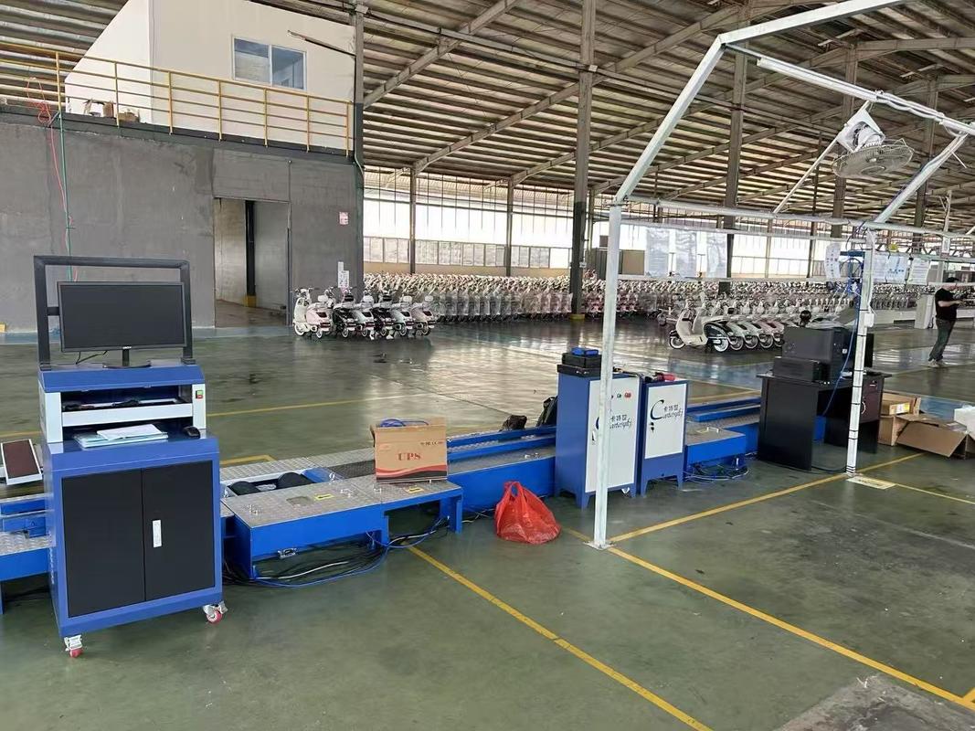 CTMT-300B 3 개의 3000 와트 냉각 팬이 지하에서 작동하도록 특별히 설계된 맞춤형 포괄적인 오토바이 검사기