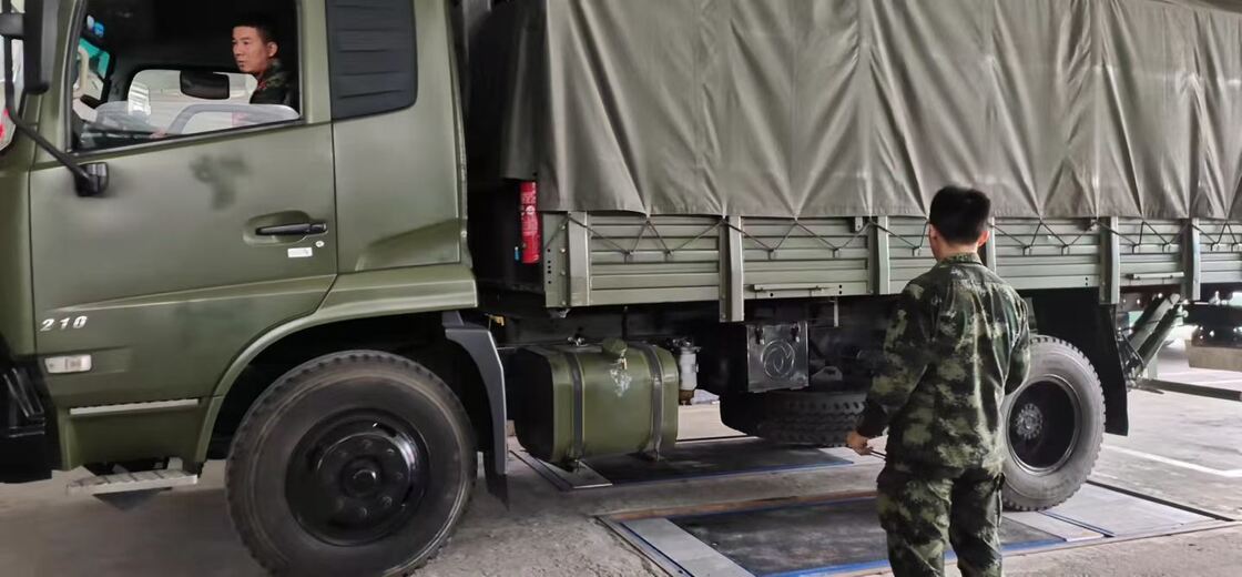 Cartesykj 럭셔리 플랫 브레이크 테스터 3T ​​10T 15T 차량 검사 장비 차량 테스트 레인 2CTHPB-13 사이드 슬립 서스펜션 액슬 로드 브레이크 테스터 포함