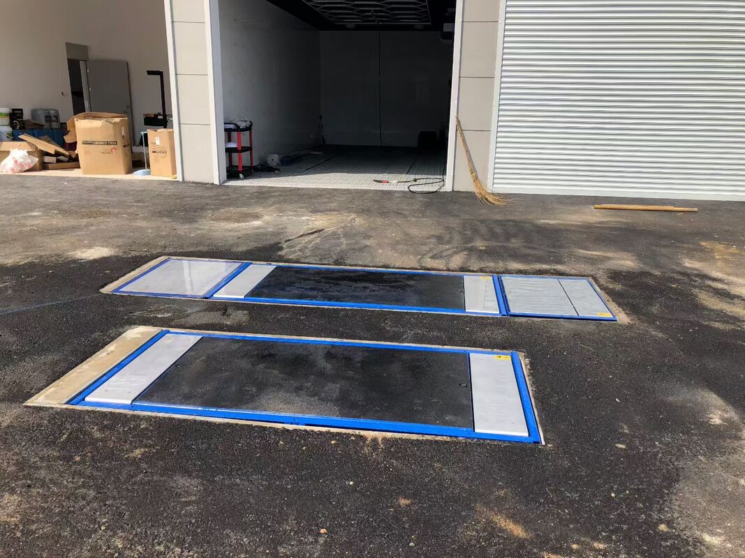 Cartesykj 럭셔리 플랫 브레이크 테스터 3T ​​10T 15T 차량 검사 장비 차량 테스트 레인 2CTHPB-13 사이드 슬립 서스펜션 액슬 로드 브레이크 테스터 포함