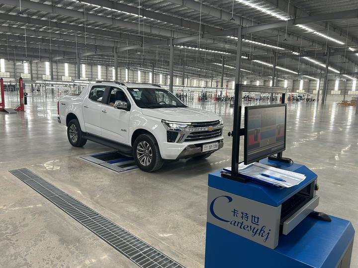 Cartesy 브랜드 CTGT-3-3C 롤러 트리니티 차량 테스트 라인 차축 부하가 있는 롤러 브레이크 테스터 경자동차용 단일 플레이트 사이드 슬립 테스터