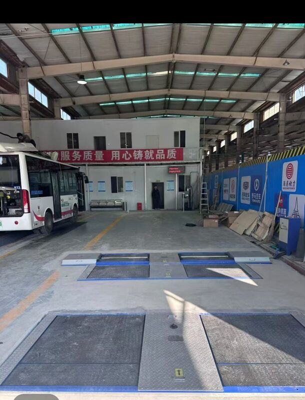 정비소에 대한 카테시 트럭 시험 경로 자동차 롤러 브레이크 테스트 세력 엑셀 로드 듀얼 플레이트 사이드 슬리프 테스터 10T 용량